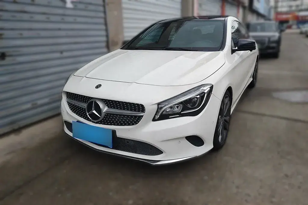 2016 Mercedes-Benz CLA Class 1.6T 156HP L4 7DCT