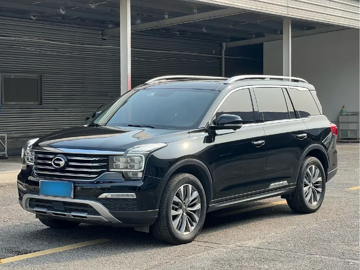 2017 GAC Trumpchi GS8 2.0T 201HP L4 6AT