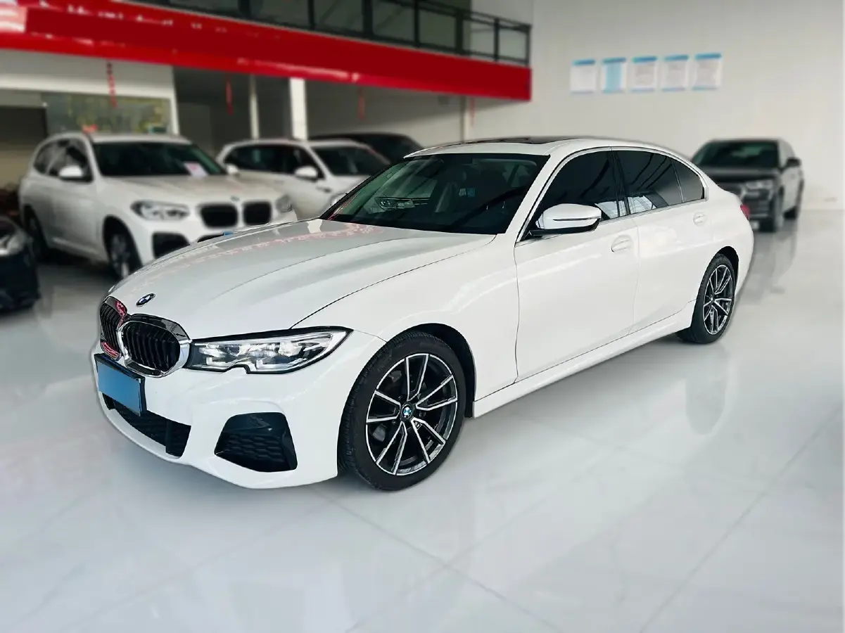 2021 BMW 3 Series 2.0T 184HP L4 8AT