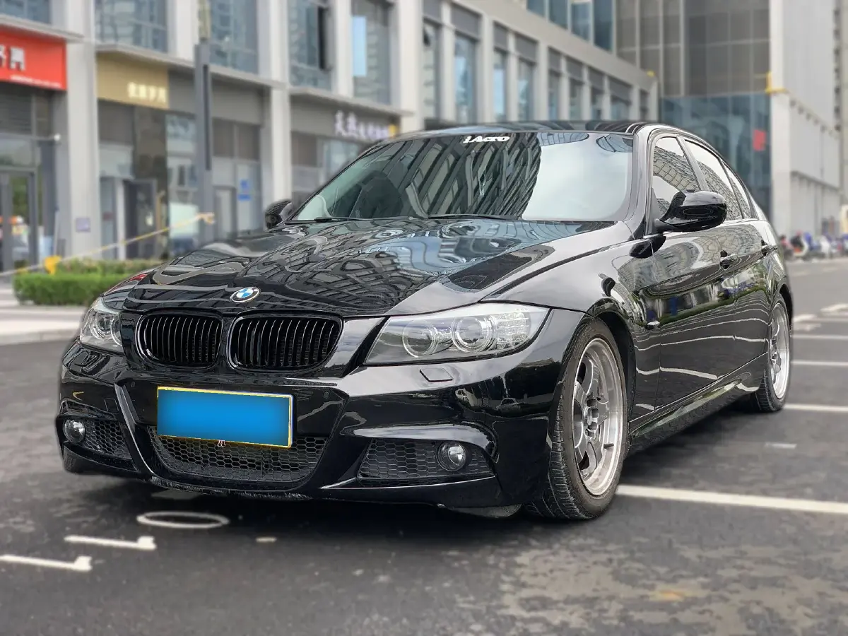 2012 BMW 3 Series 2.5L 218HP L6 6AT