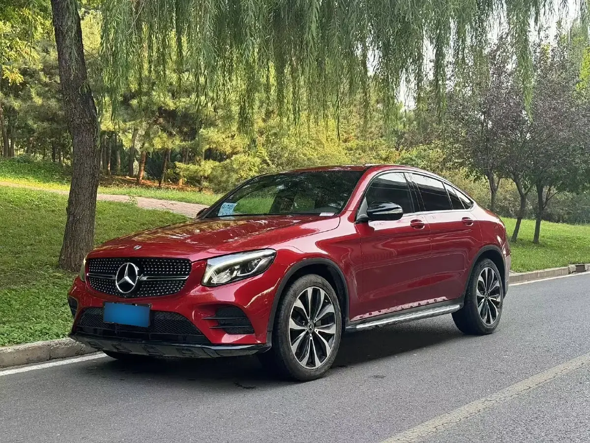 2018 Mercedes-Benz GLC Coupe 2.0T 211HP L4 9AT