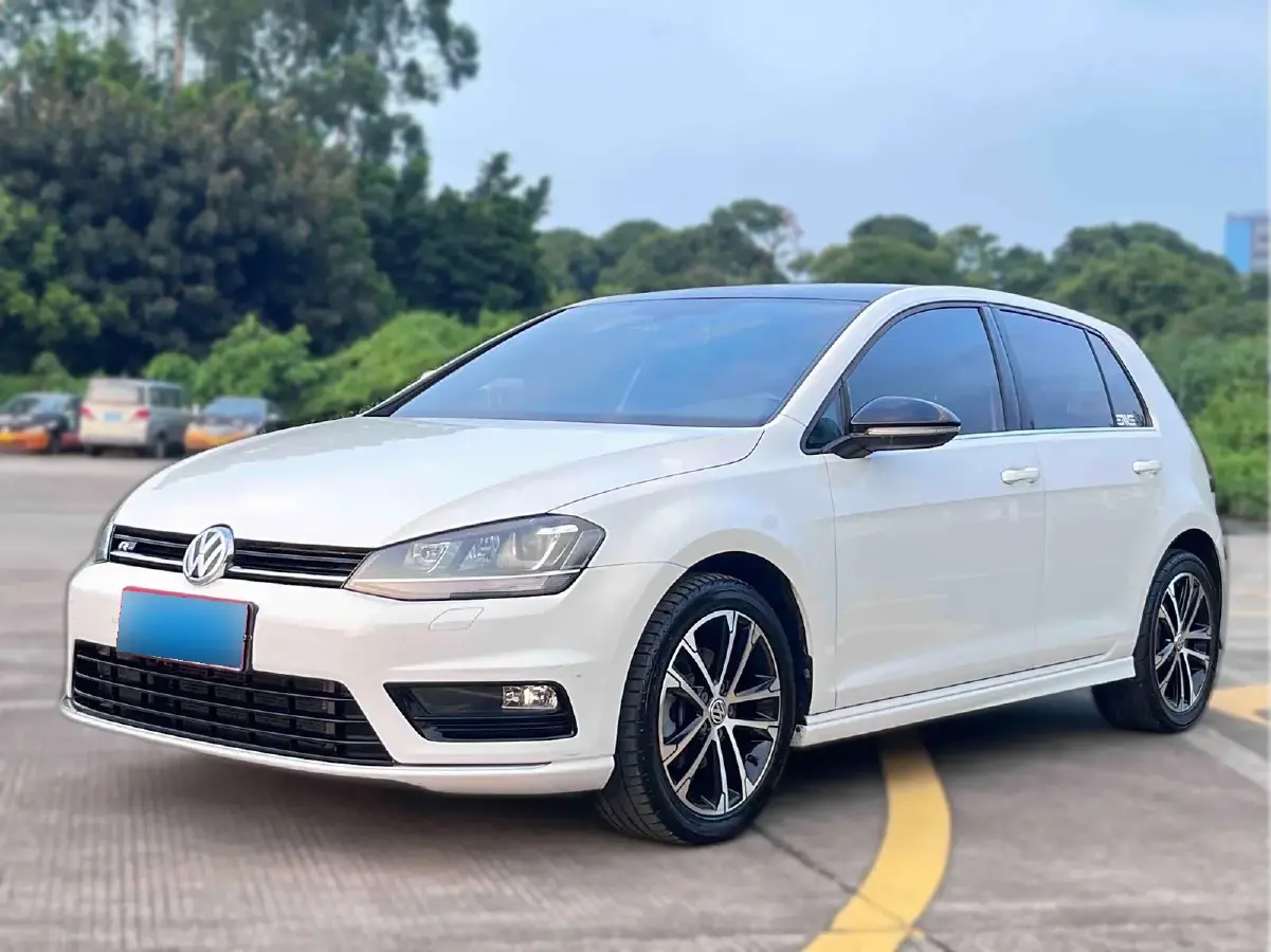 2017 Volkswagen Golf 1.4T 150HP L4 7DCT