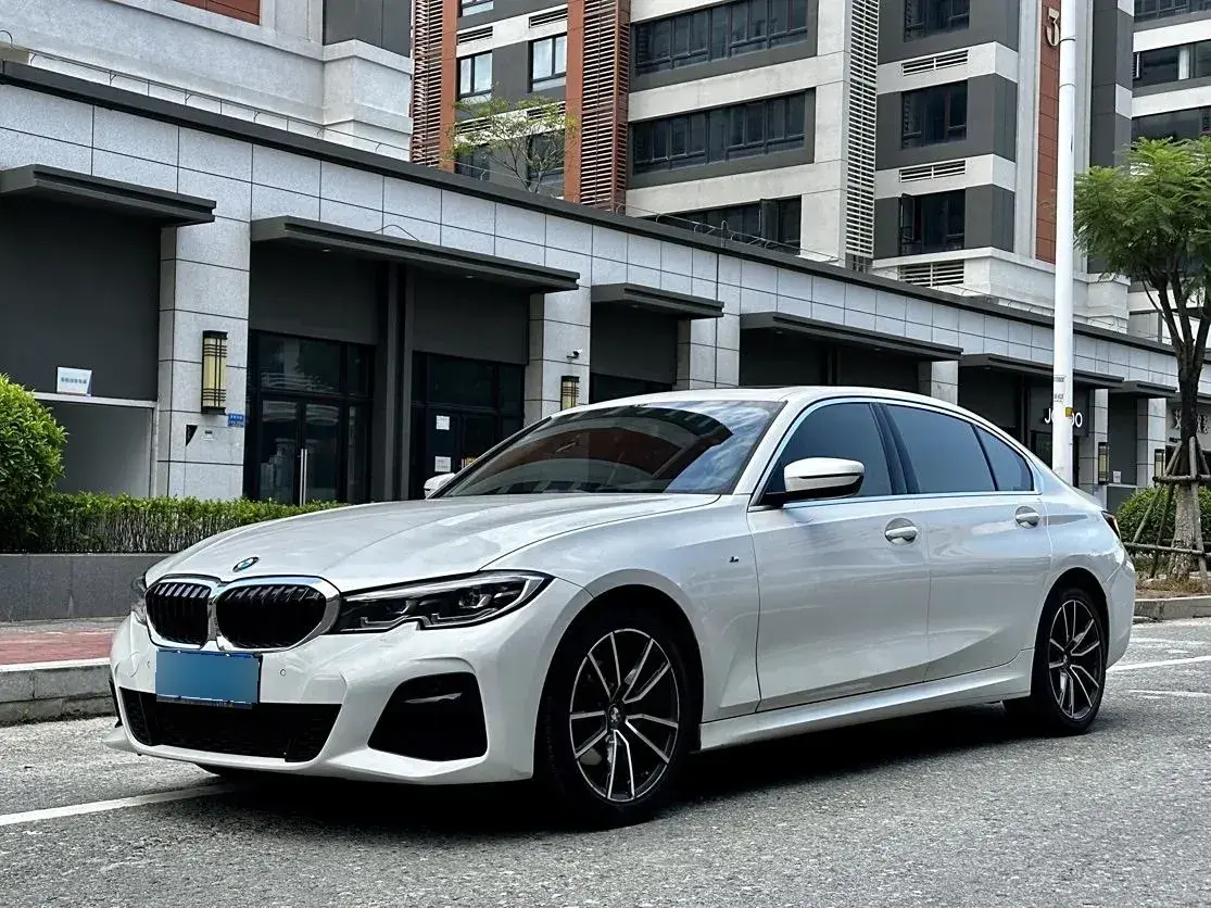 2021 BMW 3 Series 2.0T 156HP L4 8AT