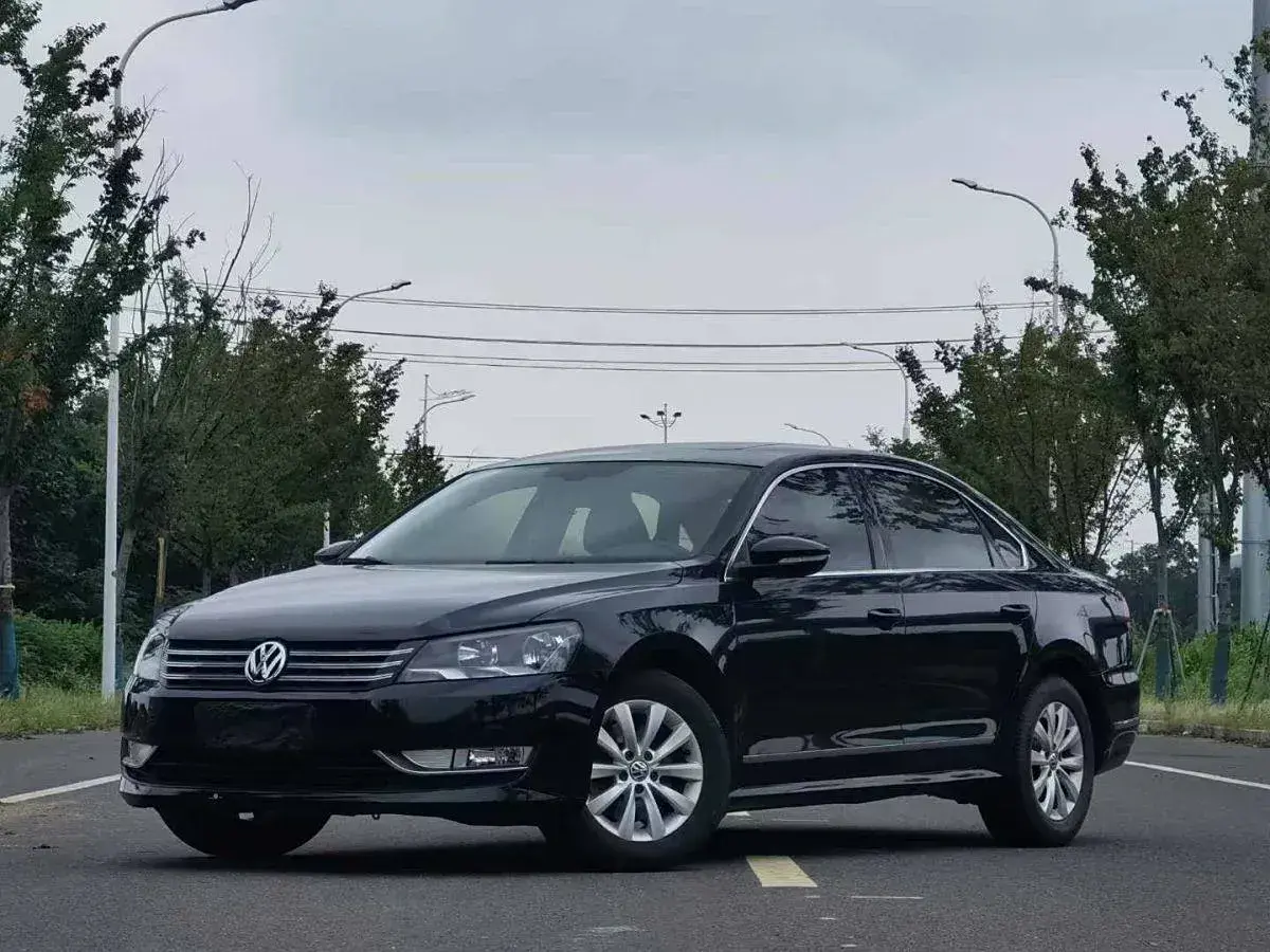 2011 Volkswagen Passat 1.8T 160HP L4 7DCT