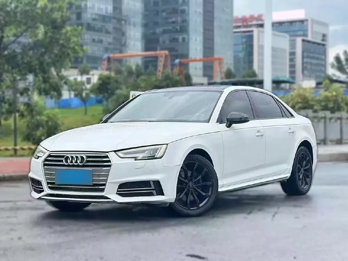 2018 Audi A4L 2.0T 190HP L4 7DCT