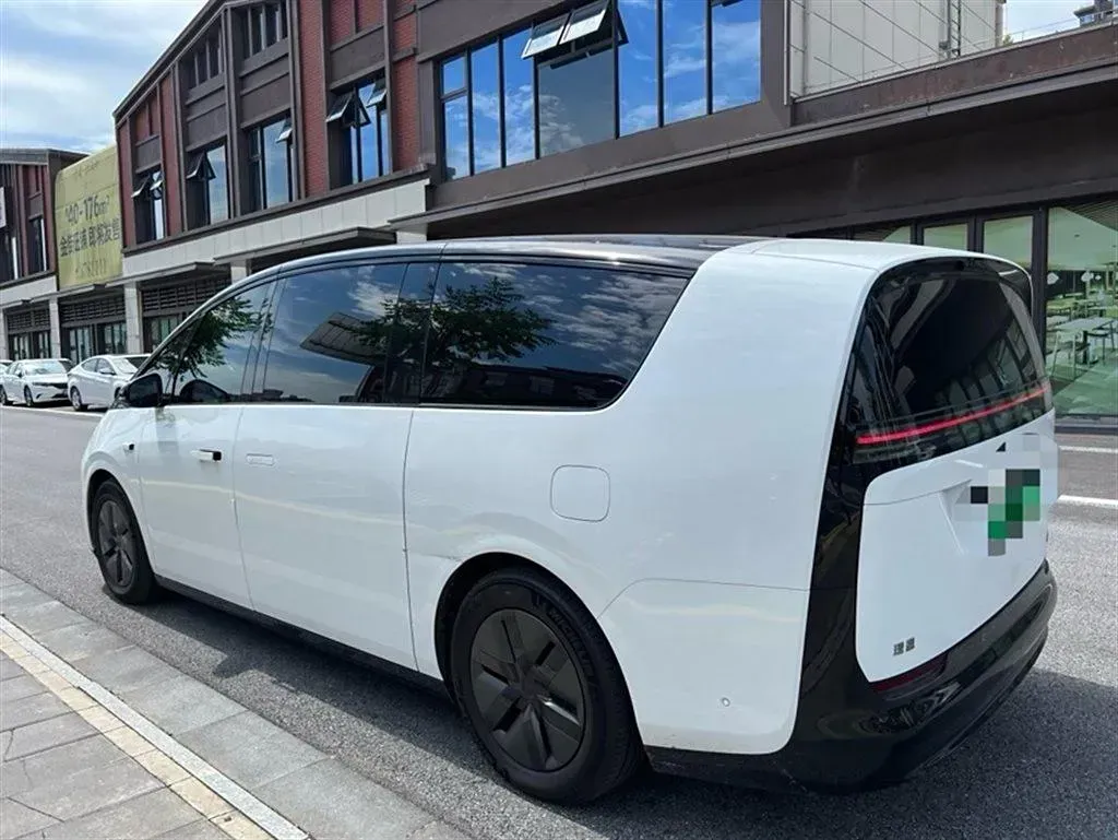 2024 Li MEGA BEV 102.7KWH,autocango,china used car exporter,china ev exporter,chinese used car exporter,chinese used ev exporter