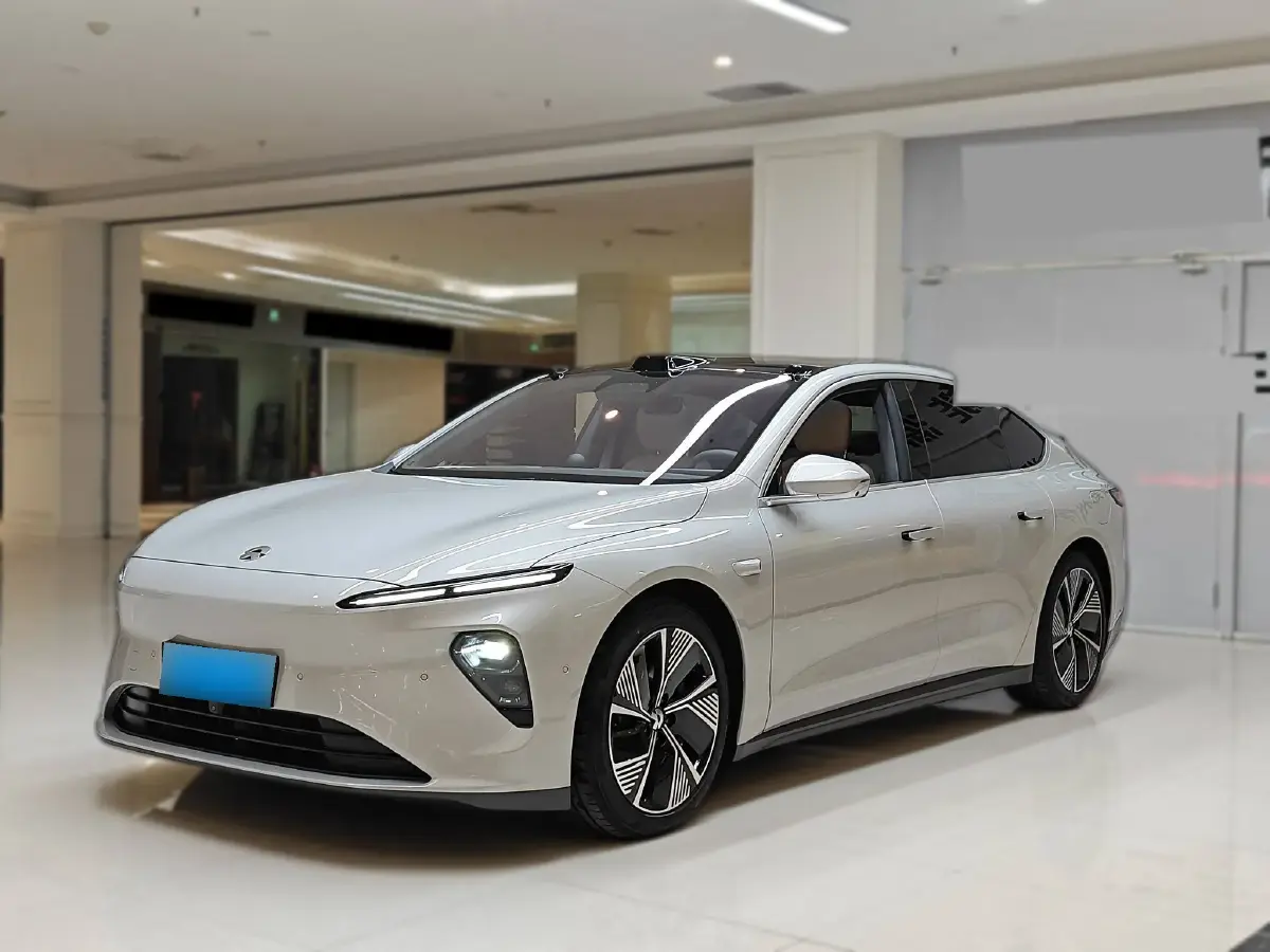 2024 NIO ET7 BEV 75KWH