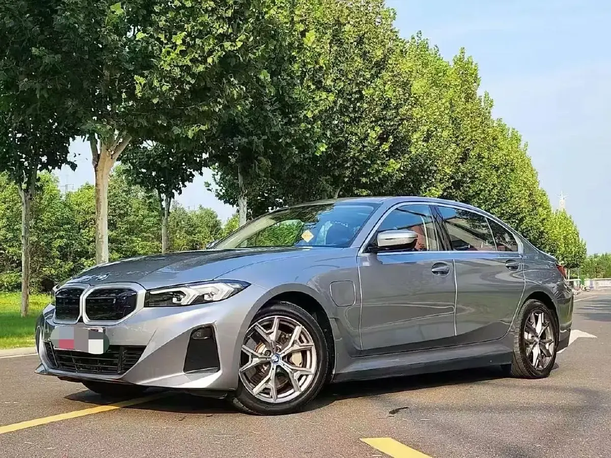 2022 BMW i3 BEV 70KWH