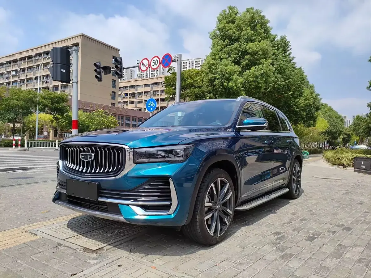 2021 Geely Monjaro 2.0T 238HP L4 8AT