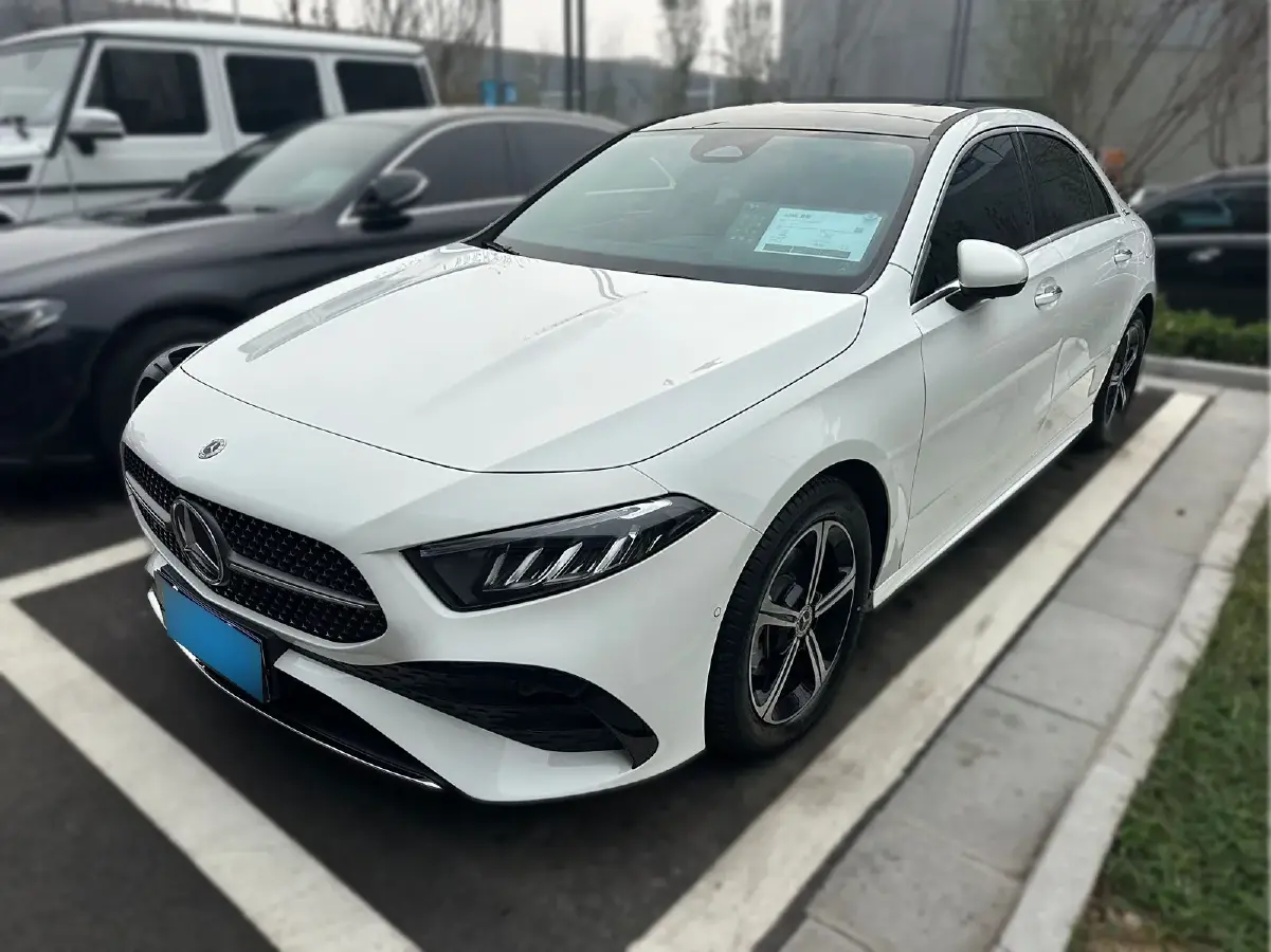 2024 Mercedes-Benz A Class 1.3T 163HP L4 7DCT