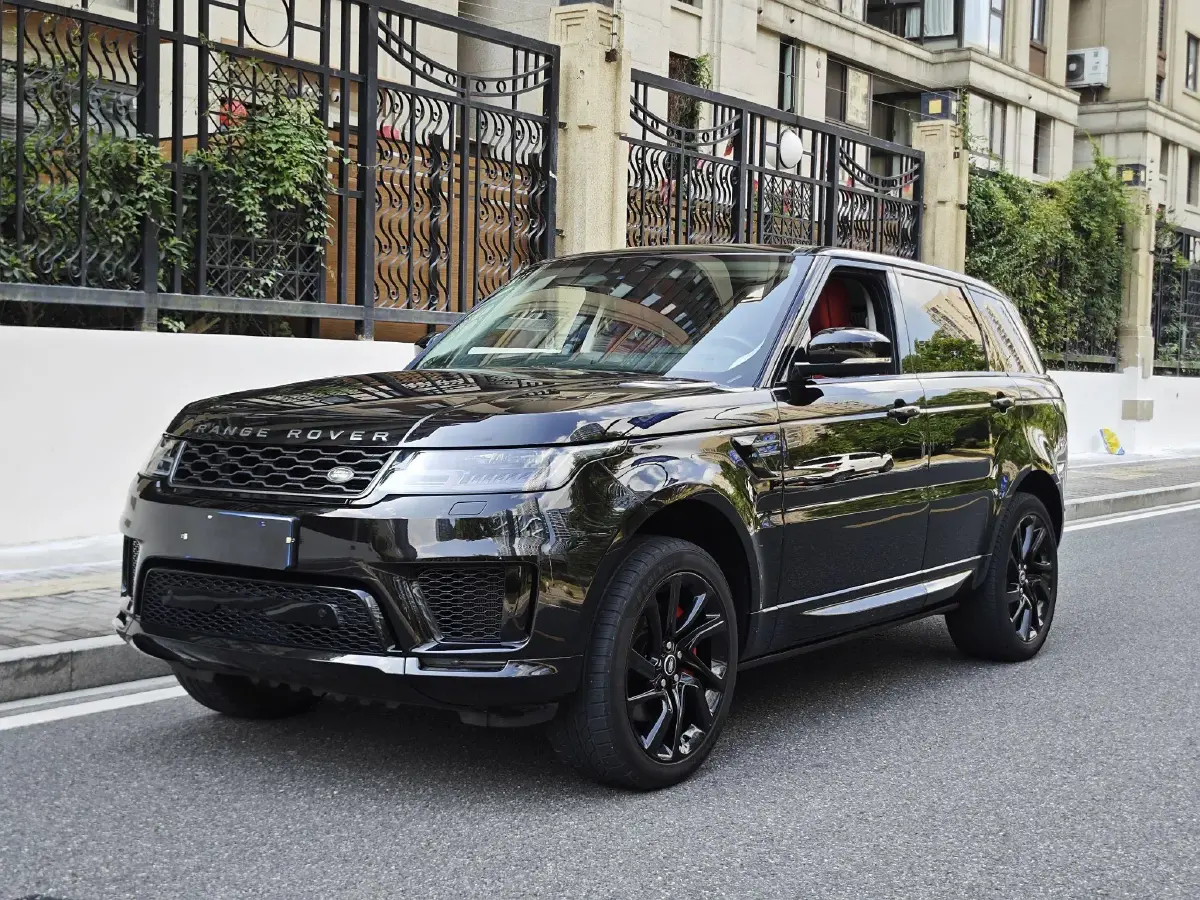 2018 Land Rover Range Rover Sport 3.0T 340HP V6 8AT