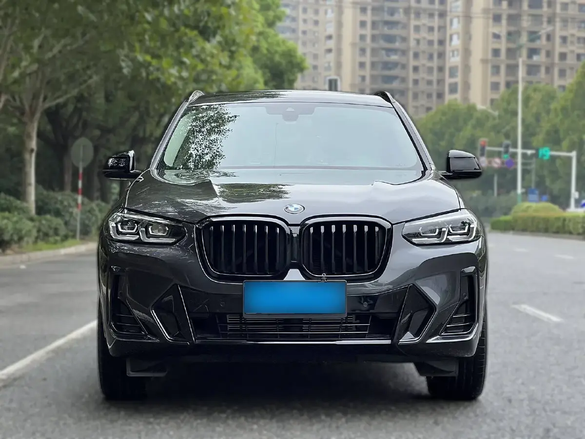 2022 BMW X3 2.0T 252HP L4 8AT