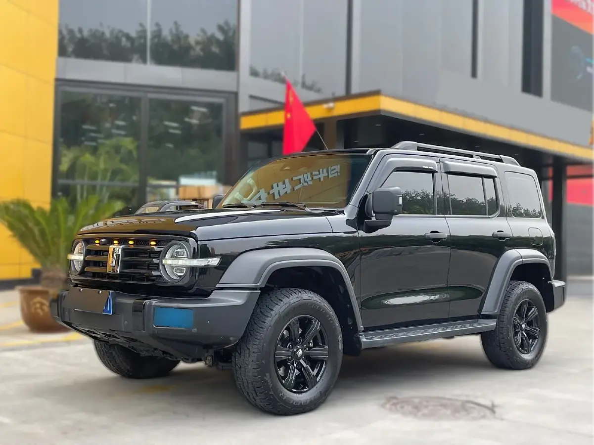 2024 Tank 300 2.0T 227HP L4 8AT