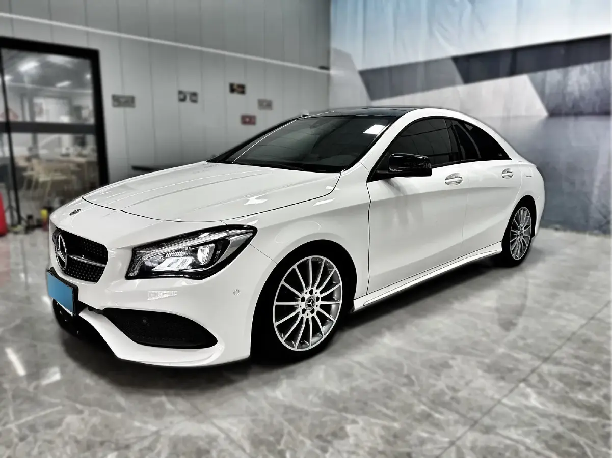 2018 Mercedes-Benz CLA Class 2.0T 184HP L4 7DCT