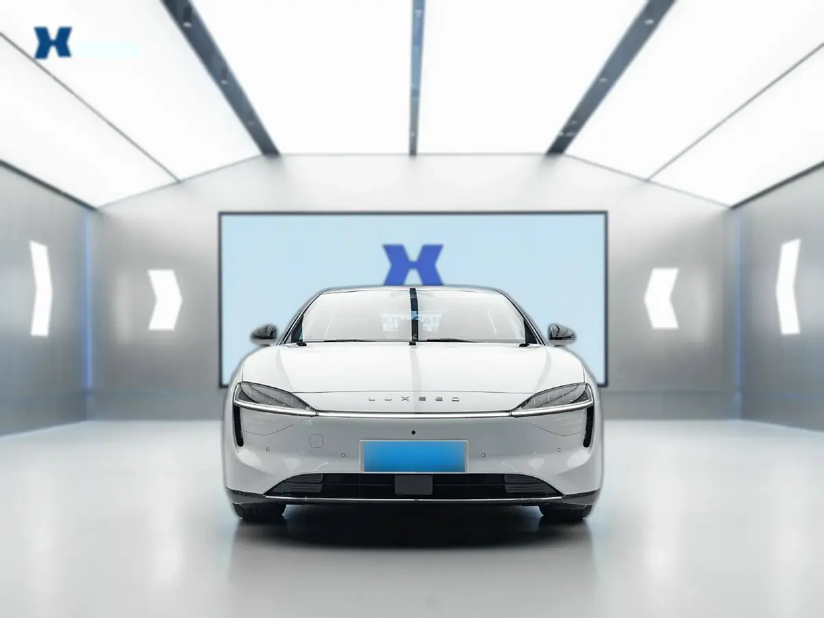 2024 HIMA S7 BEV 62KWH