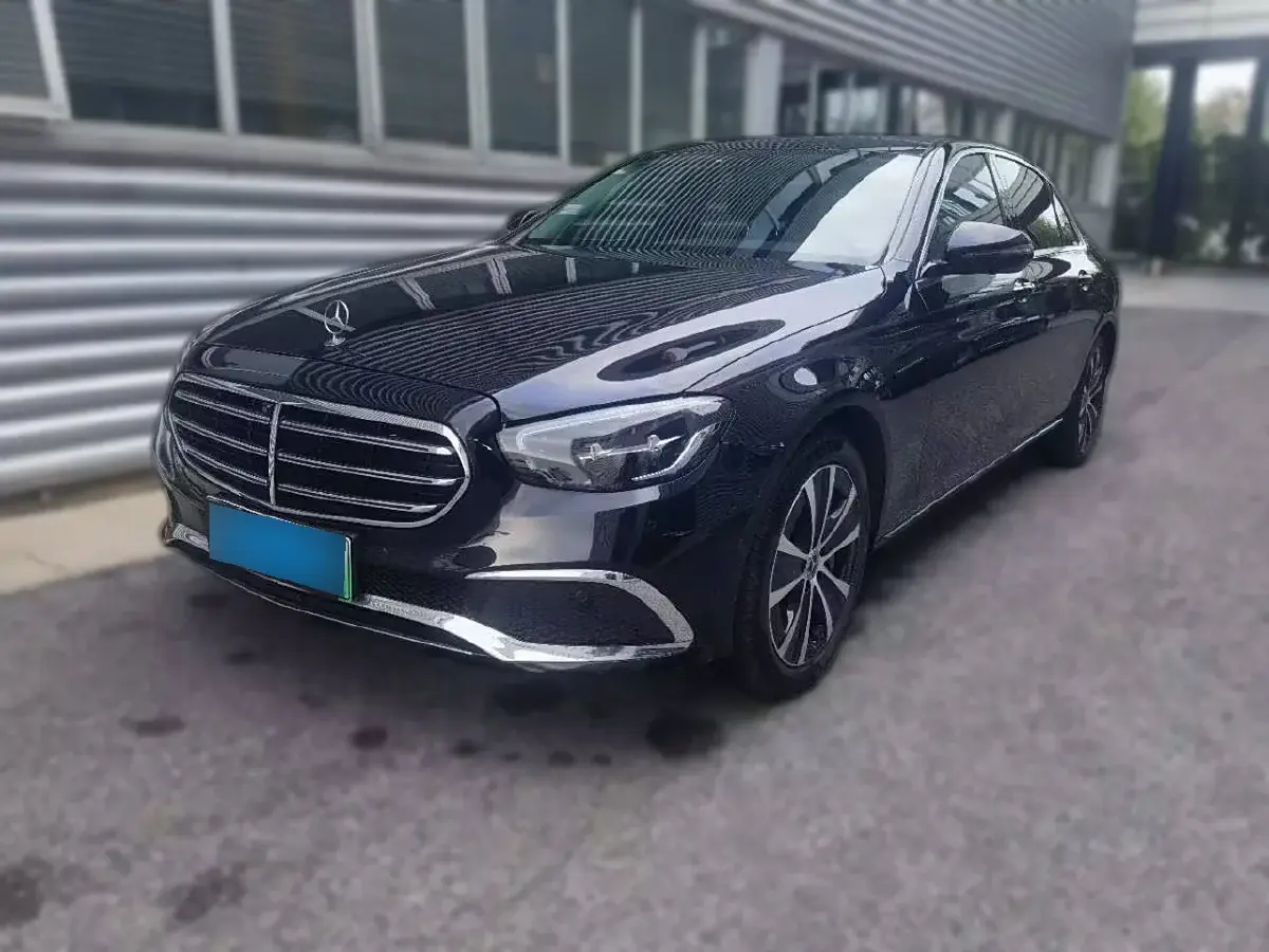 2021 Mercedes-Benz E Class 2.0T 211HP L4 9AT PHEV 25.4KWH