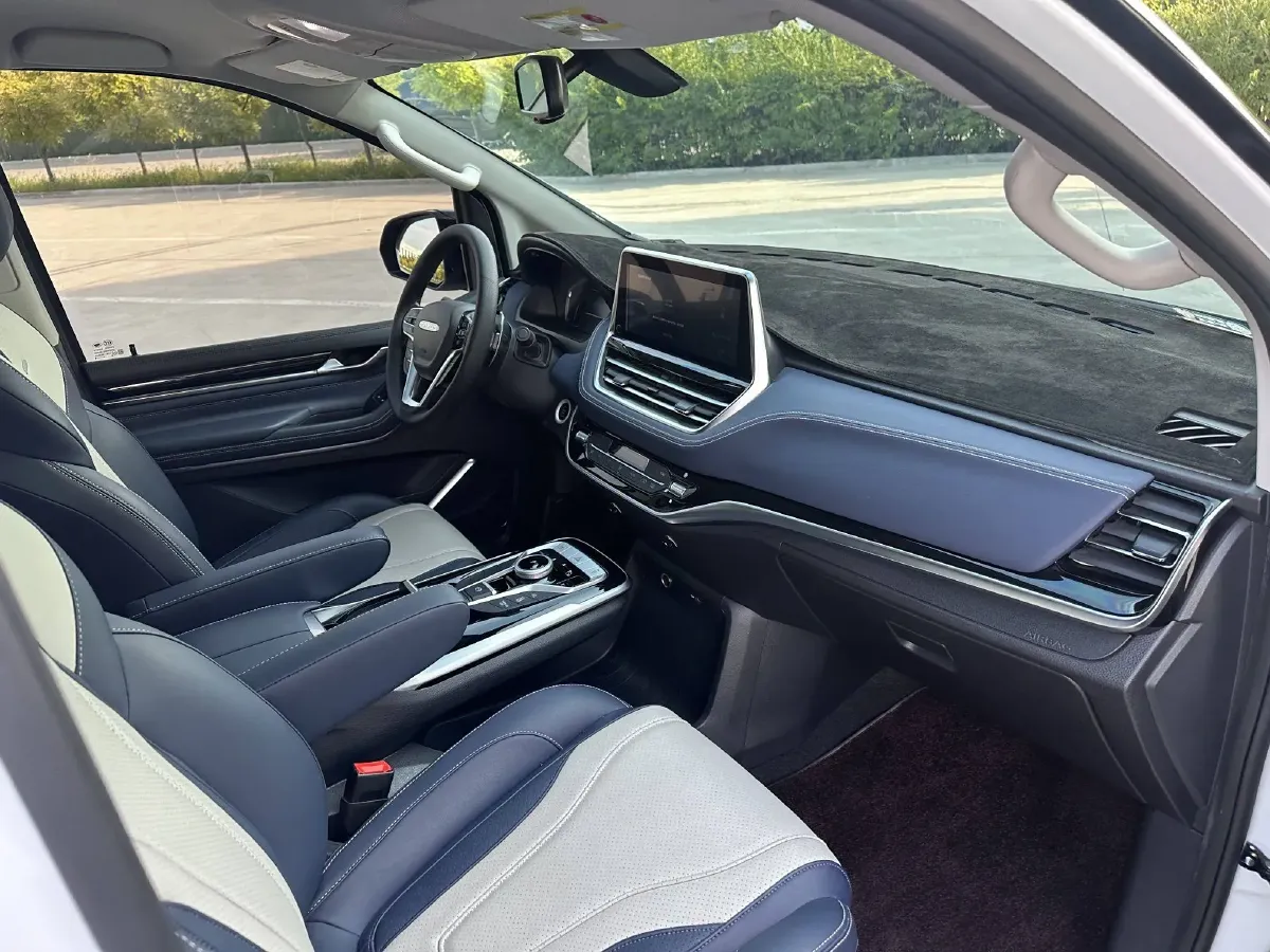 2021 MAXUS G20 RV 2.0T 224HP L4 8AT,autocango,china used car exporter,china ev exporter,chinese used car exporter,chinese used ev exporter