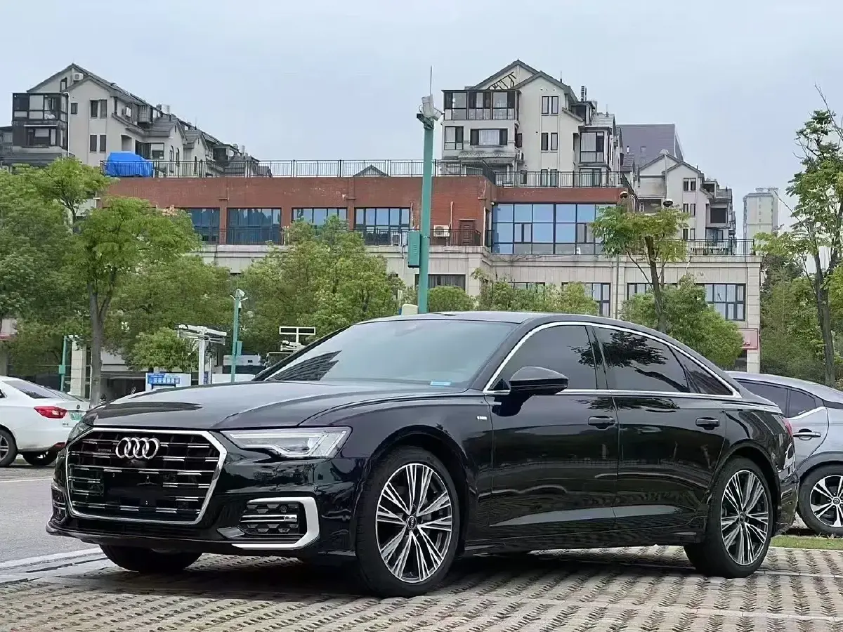 2019 Audi A6L 2.0T 224HP L4 7DCT