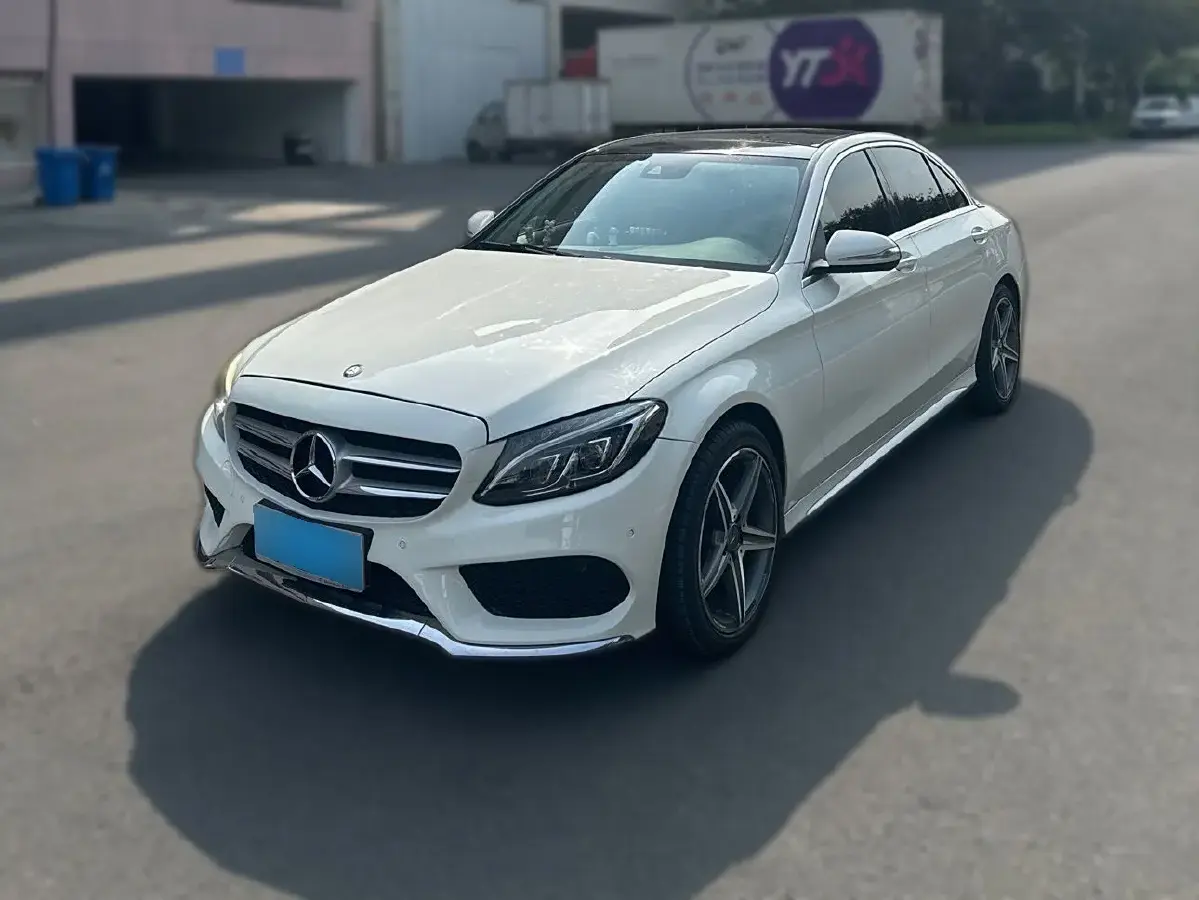 2015 Mercedes-Benz C Class 2.0T 245HP L4 7AT