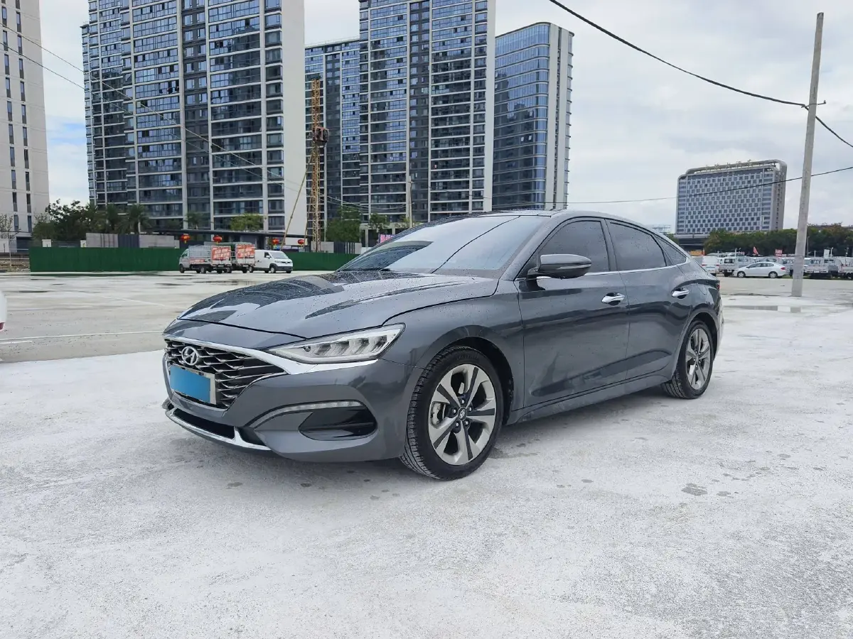 2019 Hyundai La Festa 1.6T 204HP L4 7DCT