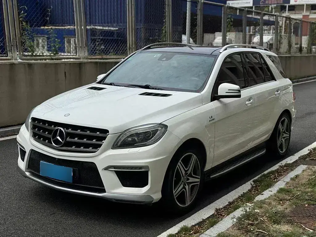 2014 Mercedes-Benz M AMG 5.5T 525HP V8 7AT