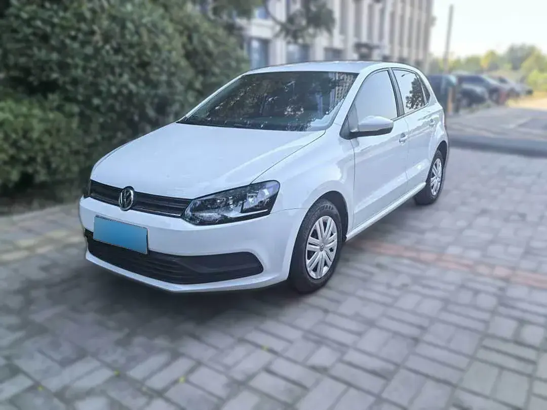 2018 Volkswagen Polo 1.5L 110HP L4 5MT