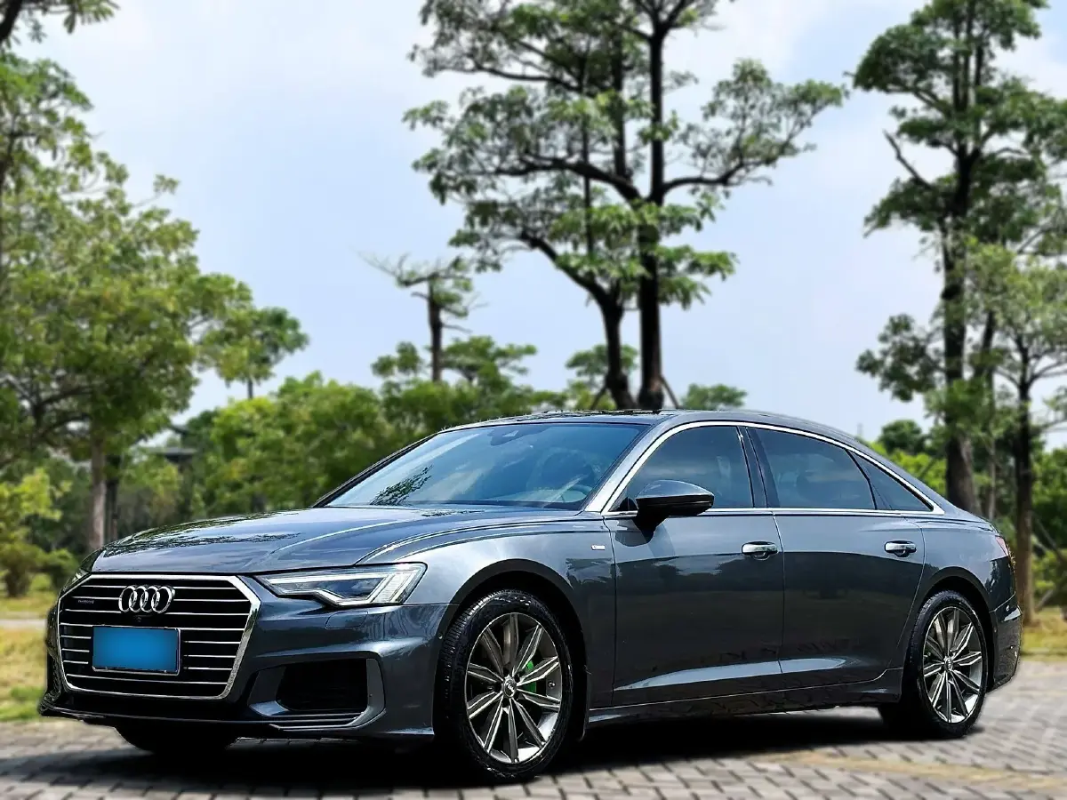 2021 Audi A6L 2.0T 224HP L4 7DCT