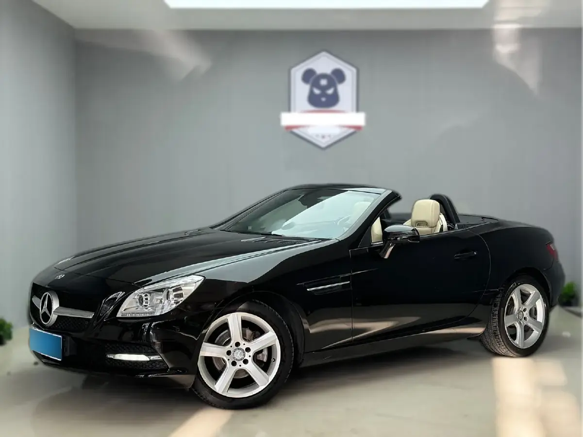 2011 Mercedes-Benz SLK Class 1.8T 184HP L4 7AT