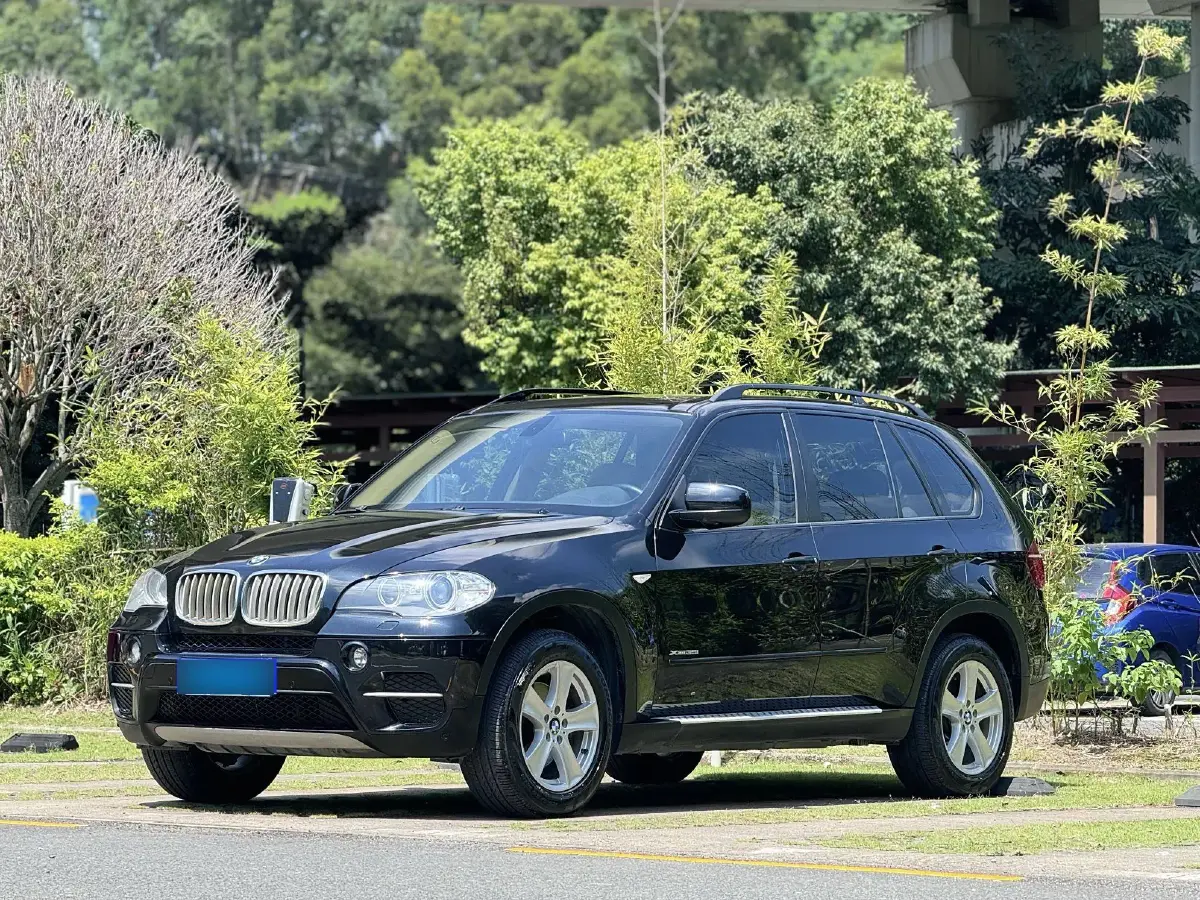 2011 BMW X5 3.0T 306HP L6 8AT