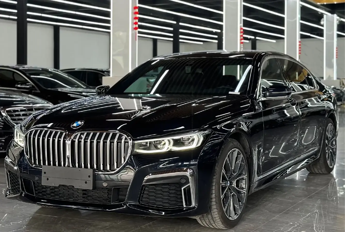 2019 BMW 7 Series 3.0T 340HP L6 8AT