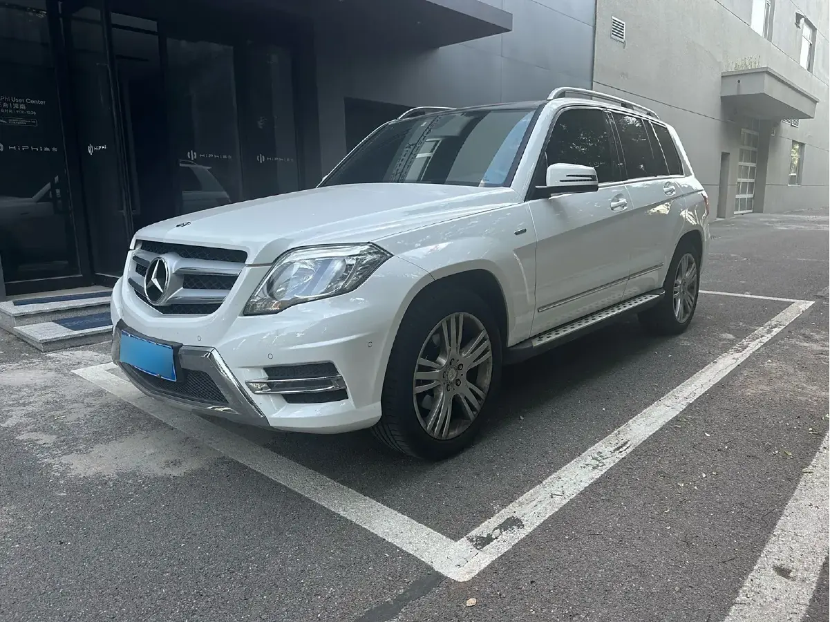 2015 Mercedes-Benz GLK Class 2.0T 211HP L4 7AT