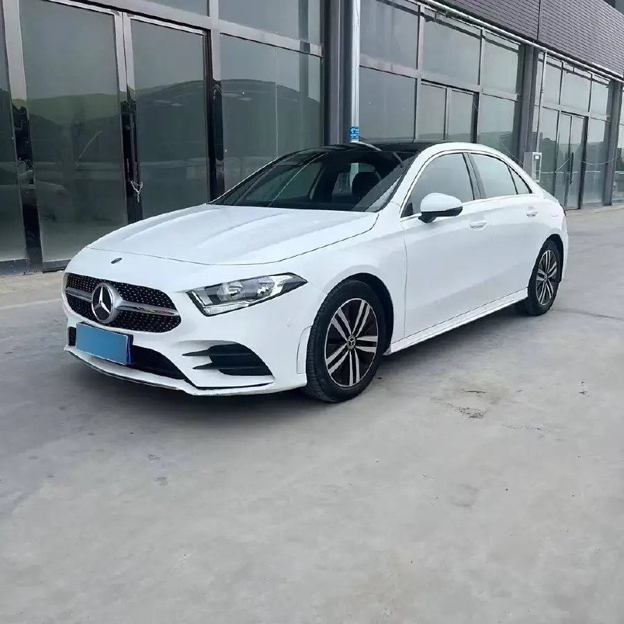 2019 Mercedes-Benz A Class 1.3T 136HP L4 7DCT
