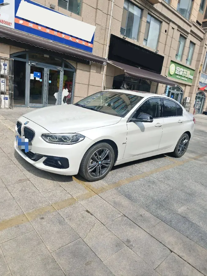 2018 BMW 1 Series 1.5T 136HP L3 6AT