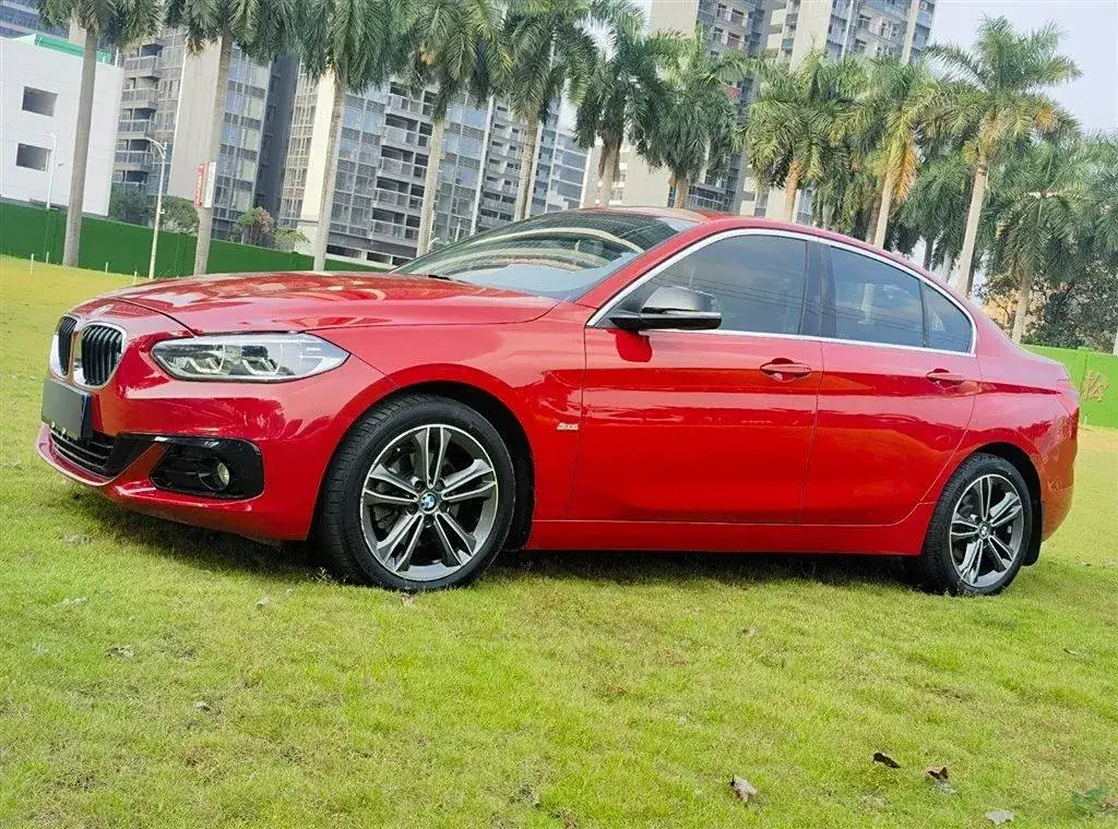 2018 BMW 1 Series 1.5T 136HP L3 6AT