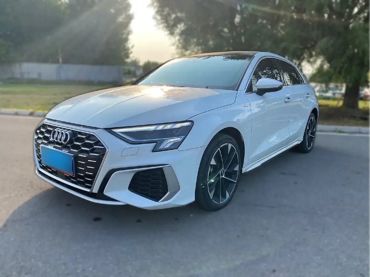 2022 Audi A3 1.4T 150HP L4 7DCT