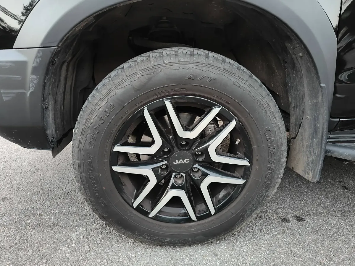 2021 JAC Hunter 2.0T 150HP L4 6MT,autocango,china used car exporter,china ev exporter,chinese used car exporter,chinese used ev exporter