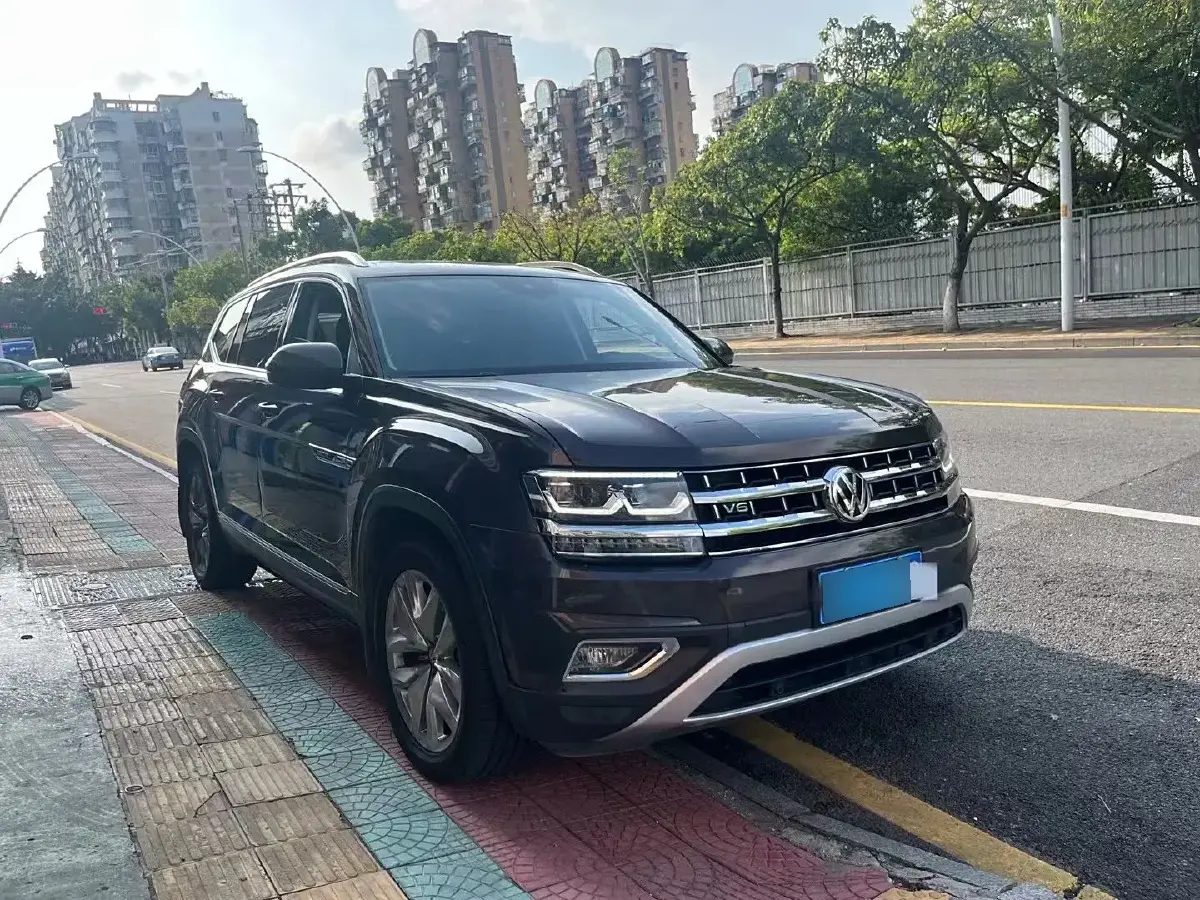 2020 Volkswagen Teramont 2.5T 299HP V6 7DCT