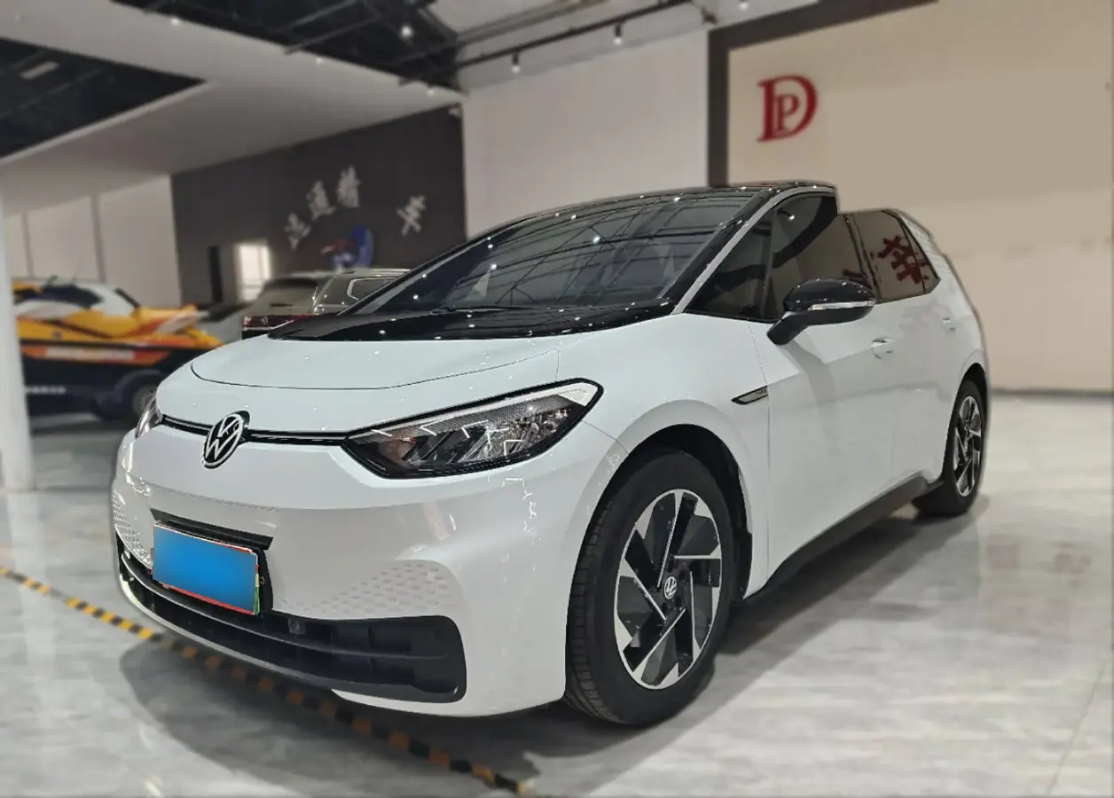 2023 Volkswagen ID.3 BEV 52.8KWH