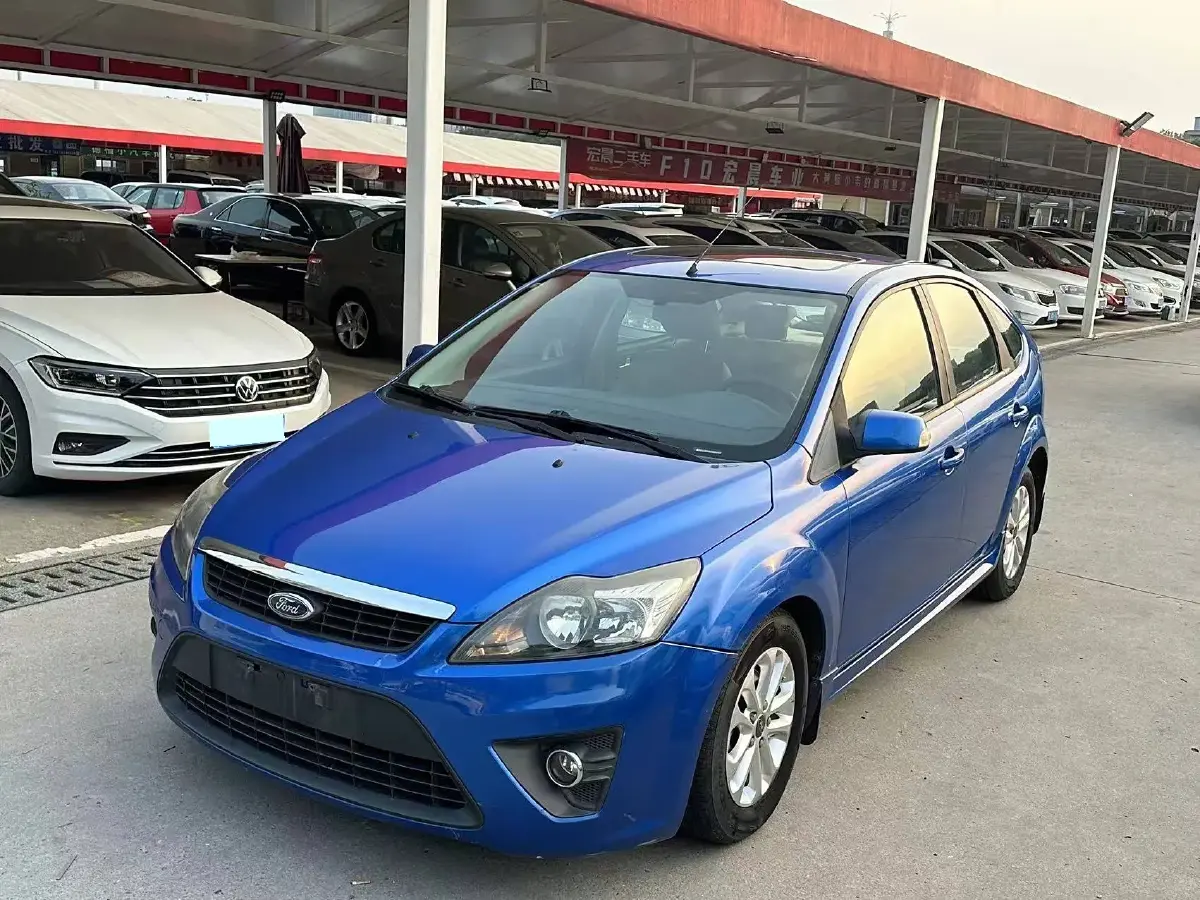 2011 Ford Focus 1.8L 124HP L4 4AT