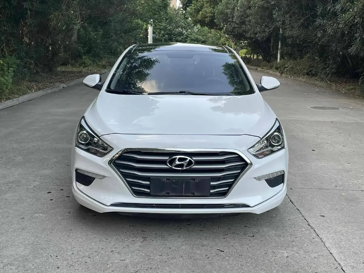 2019 Hyundai Mistra 1.8L 143HP L4 6AT