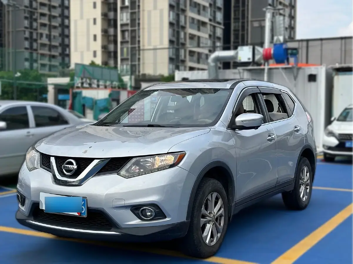 2014 Nissan X-Trail 2.0L 150HP L4 CVT