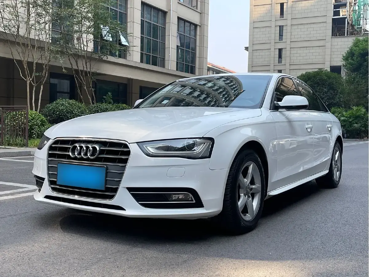 2016 Audi A4L 1.8T 160HP L4 CVT