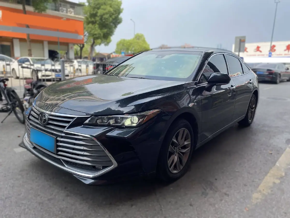2019 Toyota Avalon 2.0L 178HP L4 CVT
