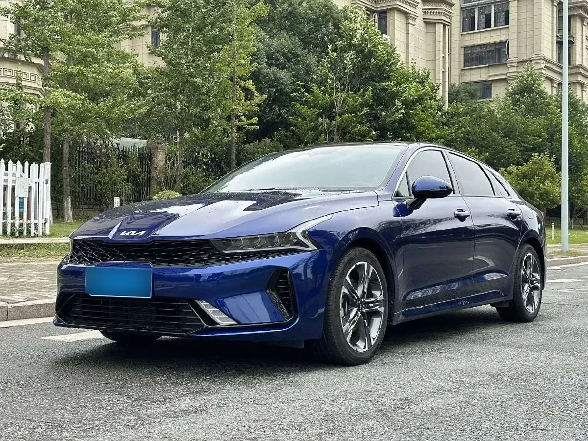 2020 Kia K5 1.5T 170HP L4 7DCT