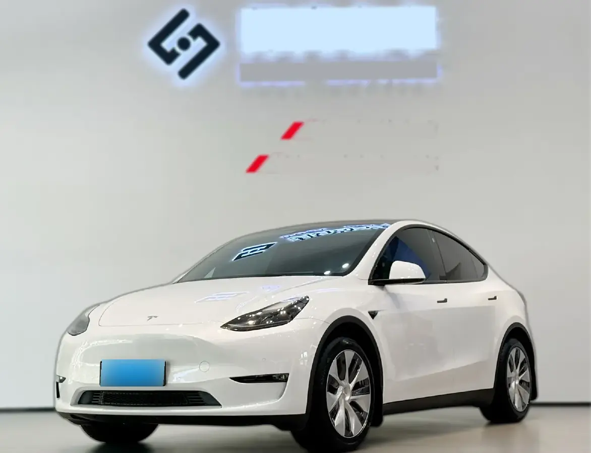 2022 Tesla Model Y BEV 60KWH