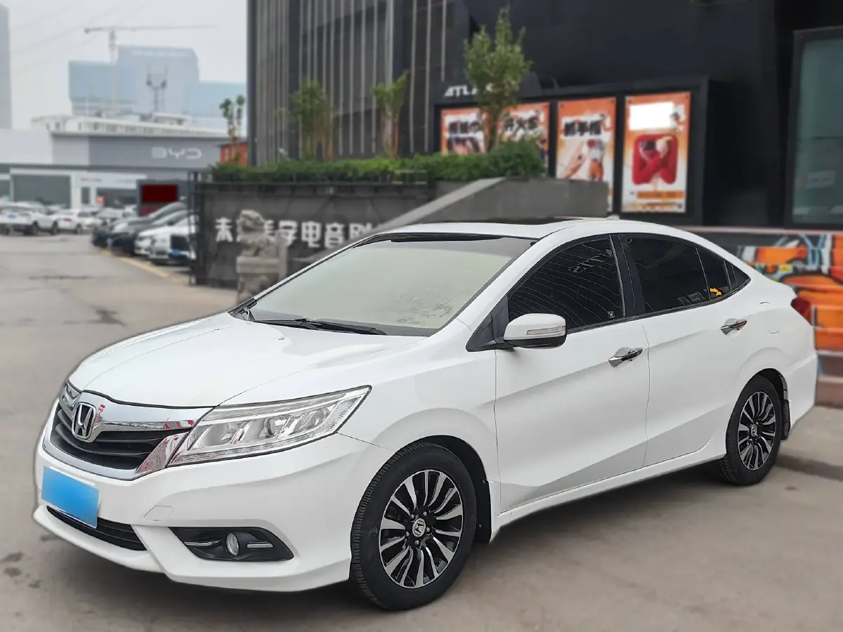 2013 Honda Crider 1.8L 139HP L4 5AT