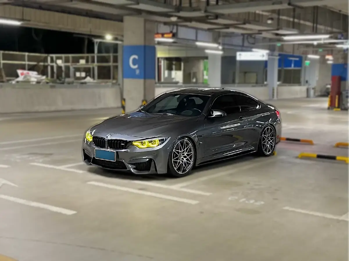2017 BMW M4 3.0T 431HP L6 7DCT
