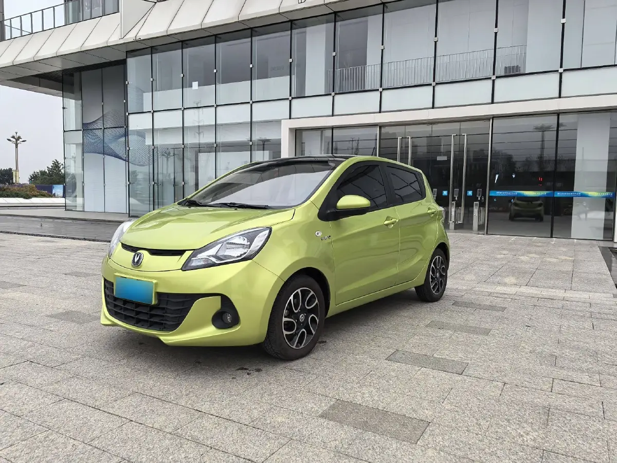 2014 ChangAn BenBen 1.4L 101HP L4 5MT