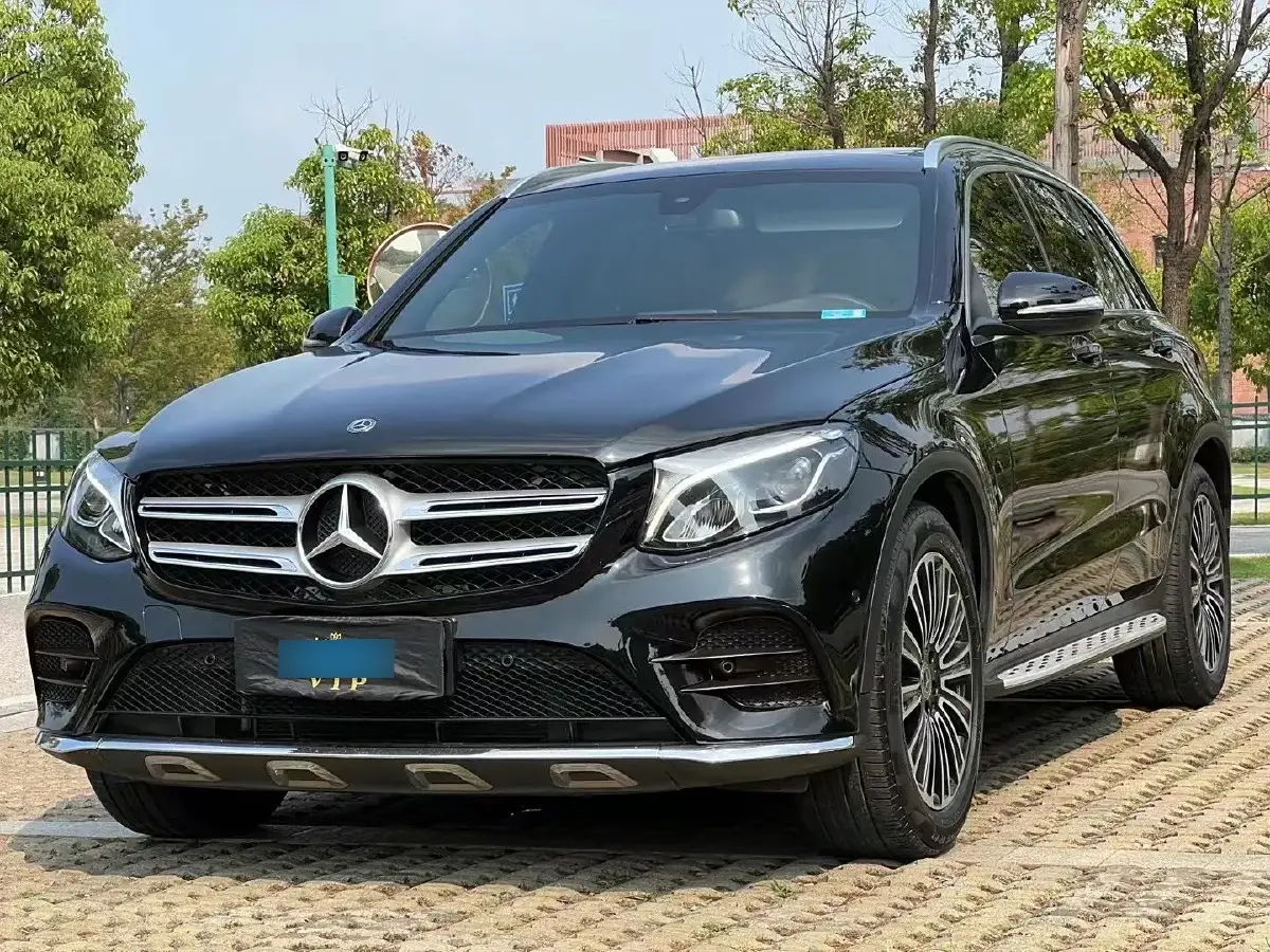 2018 Mercedes-Benz GLC Class 2.0T 211HP L4 9AT