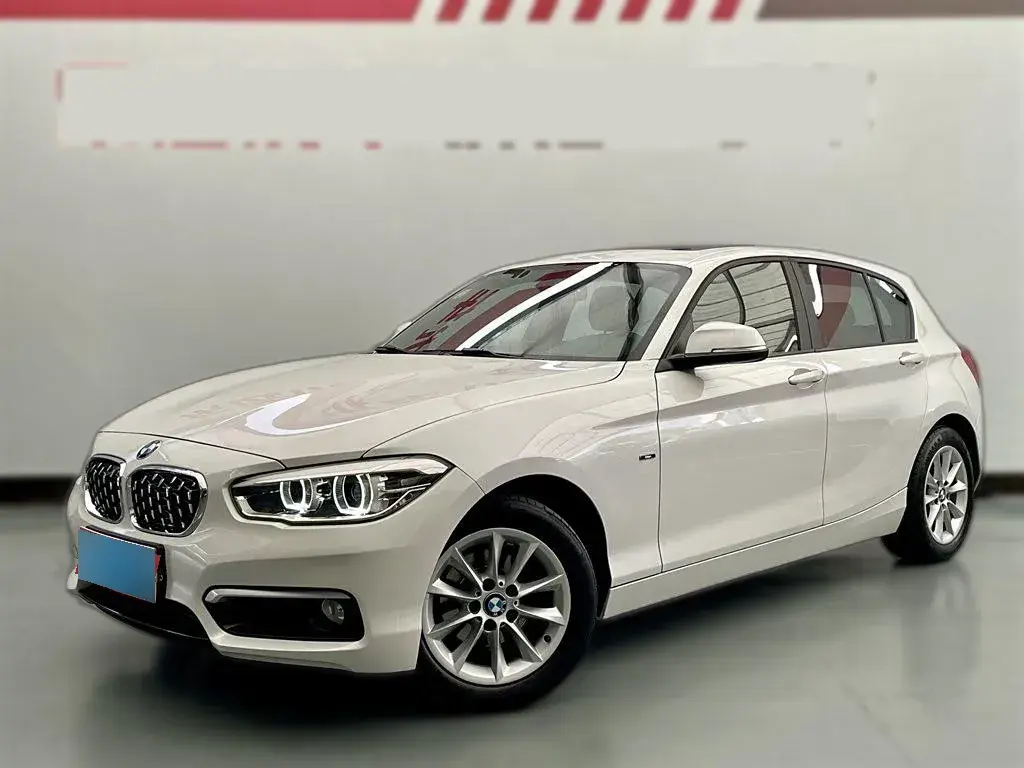 2015 BMW 1 Series 1.6T 136HP L4 8AT